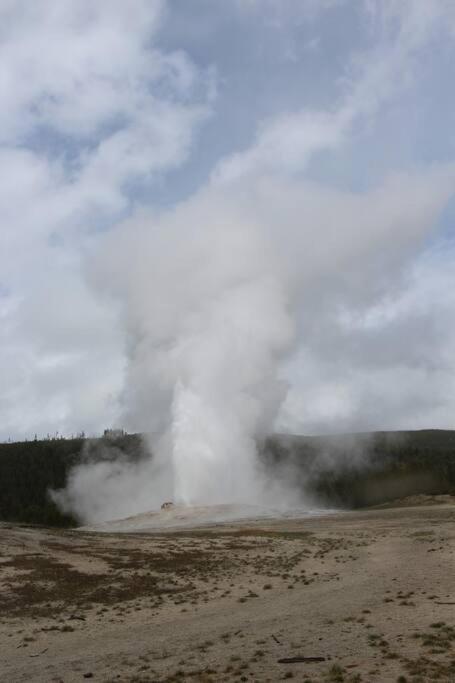 Large Home Less Than 5 Miles To Yellowstone North Entrance, Sleeps Up To 8 جاردينر المظهر الخارجي الصورة