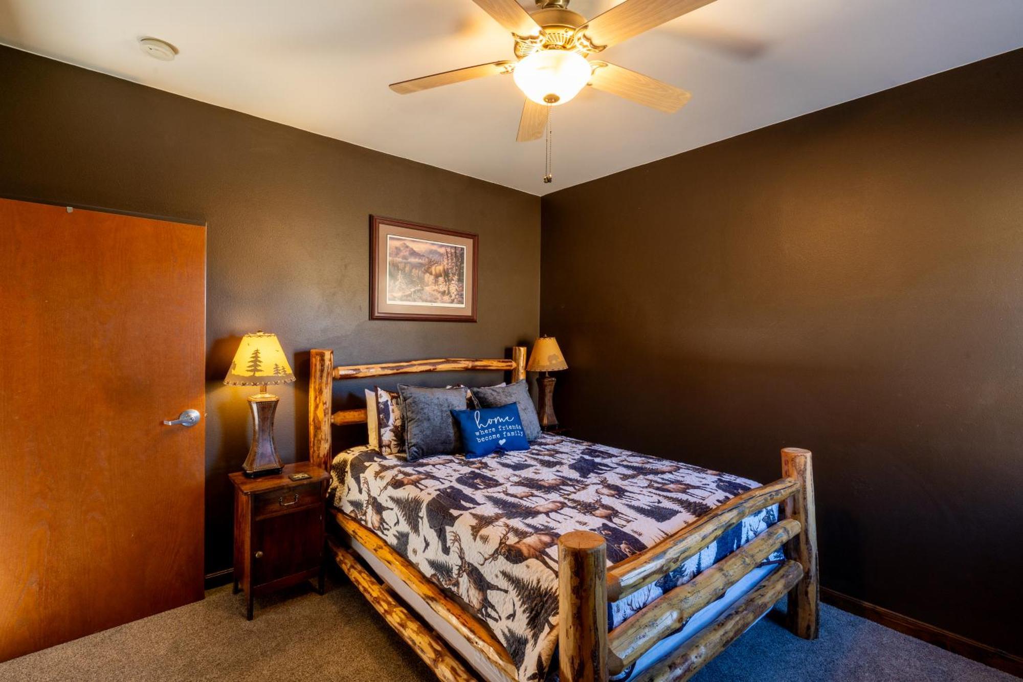 Bison Lodge - Lg Home - 2 Bedrooms - Less Than 5 Miles To Yellowstone North Entrance, Sleeps Up To 8 جاردينر المظهر الخارجي الصورة